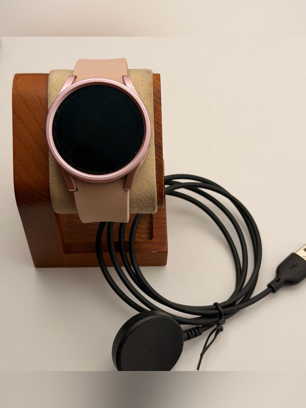 Samsung Galaxy Watch, 40, cellular & Gps, Charger included, Tested, pink, Gold